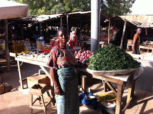 Micro-crédit pour 200 femmes du bidonville de Cotonou