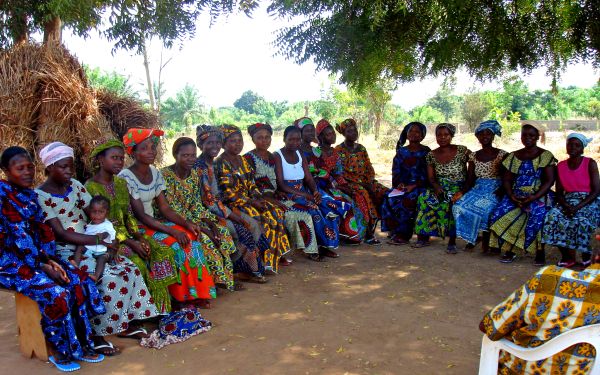 Appui à la mise en place d’un service d’amélioration de la qualité de vie de femmes touchées par le VIH/SIDA