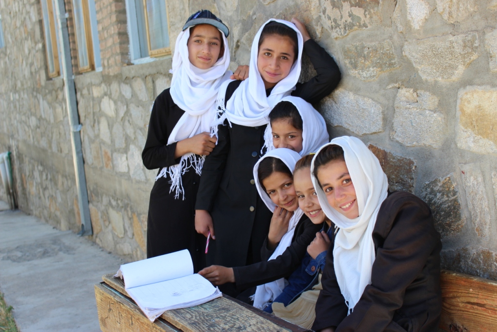 Promouvoir une éducation de qualité pour les filles afghanes par la formation des élèves et des enseignantes