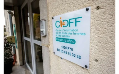 Renforcement de l’autonomie et de l’insertion des femmes et jeunes filles tziganes à Kaltenhouse