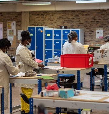 Favoriser l’insertion socio-professionnelle de femmes éloignées de l’emploi en les formant aux métiers du recyclage de jouets