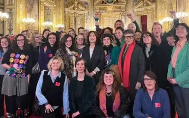 Rassembler la société civile pour améliorer les pratiques vers une éducation à la sexualité effective et efficace