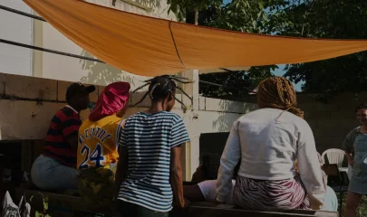 Emergency shelter for exiled women and families in Paris