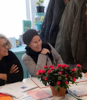 Support and Reintegration of Homeless Women in Paris