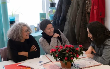 Support and Reintegration of Homeless Women in Paris