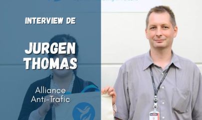 Interview de Jurgen Thomas : 20 ans de lutte contre l’exploitation sexuelle des femmes et la traite humaine
