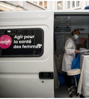 Strengthening health support for the most vulnerable women and scaling the ADSF Lille branch model