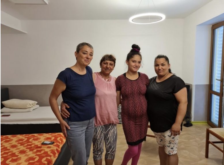 Supporting Sexual and Reproductive Health of Roma Women